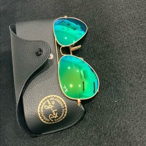 RayBans: Green Reflective Aviators (Like New)